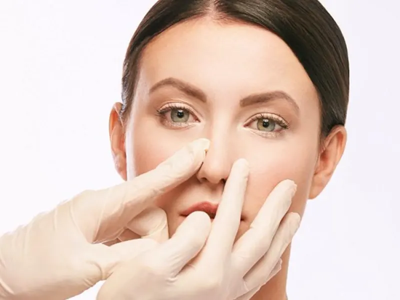 ماساژ پس از جراحی بینی